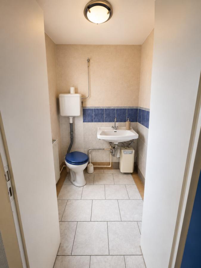 WC EG