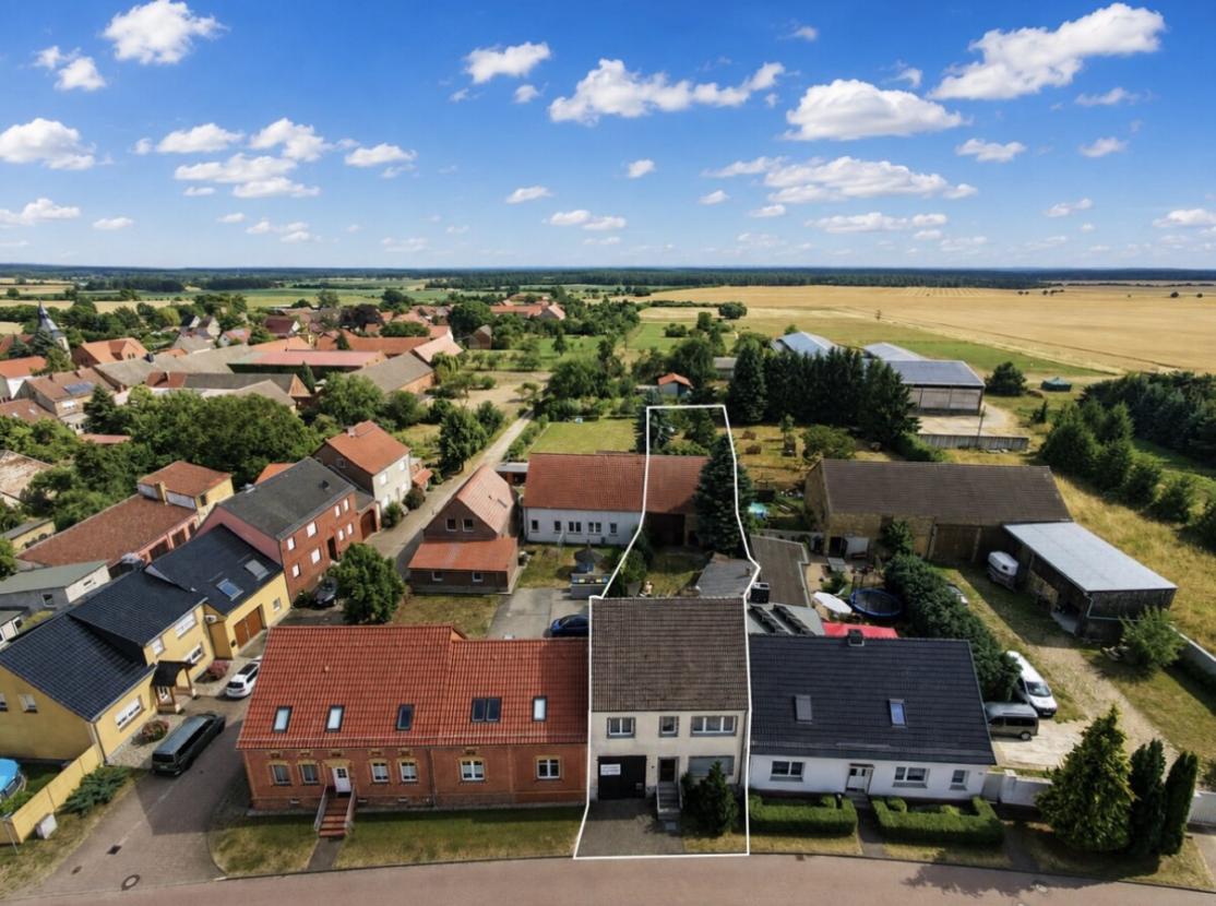 Luftaufnahme - Haus und Umgebung "hier möchte ich wohnen"