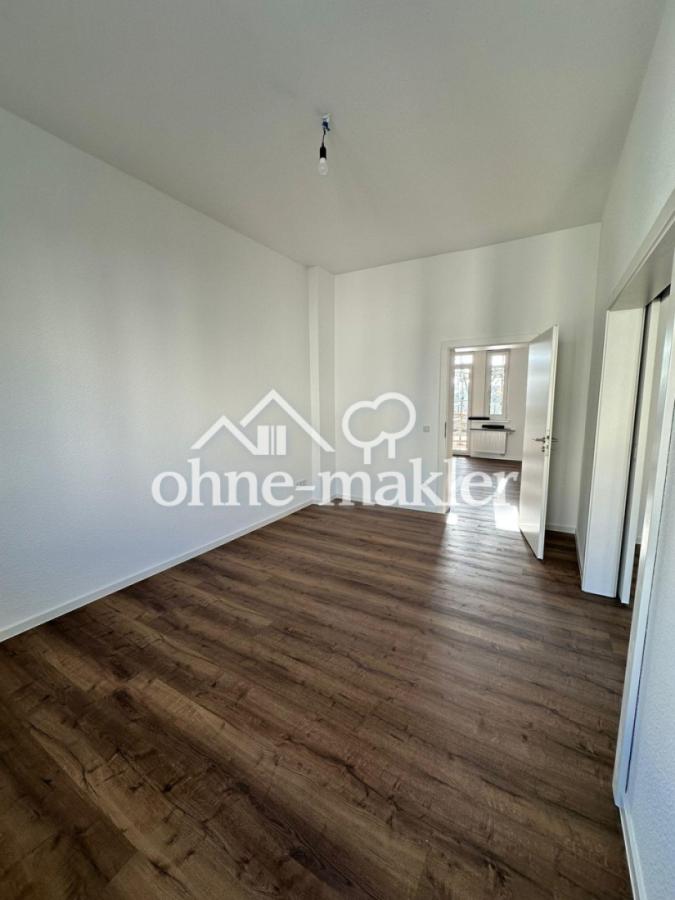 Büro oder Esszimmer