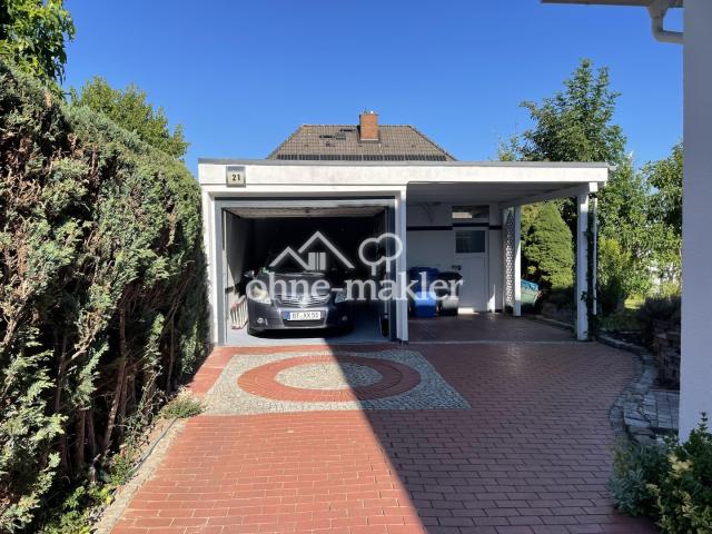 Garage und Carport
