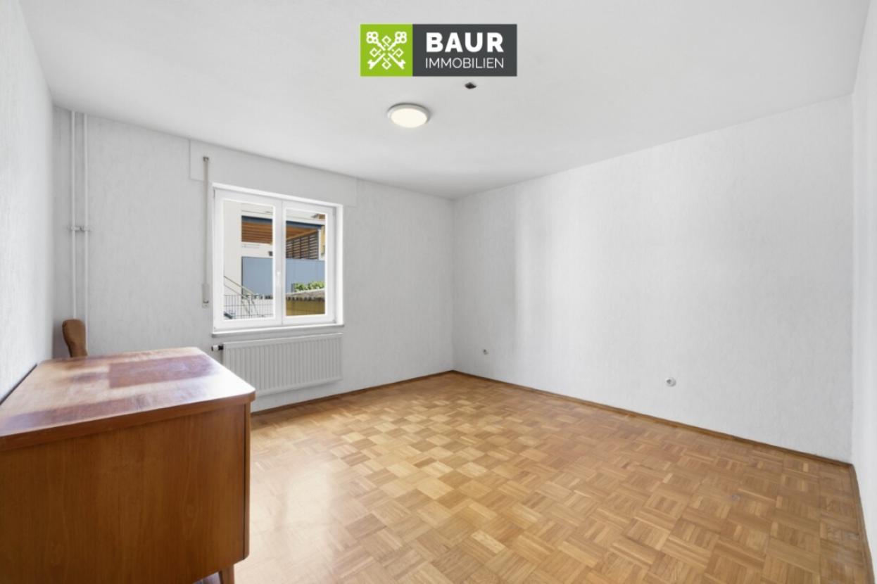EG Schlafzimmer