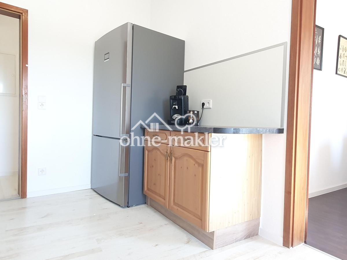 Großer Kühlschrank