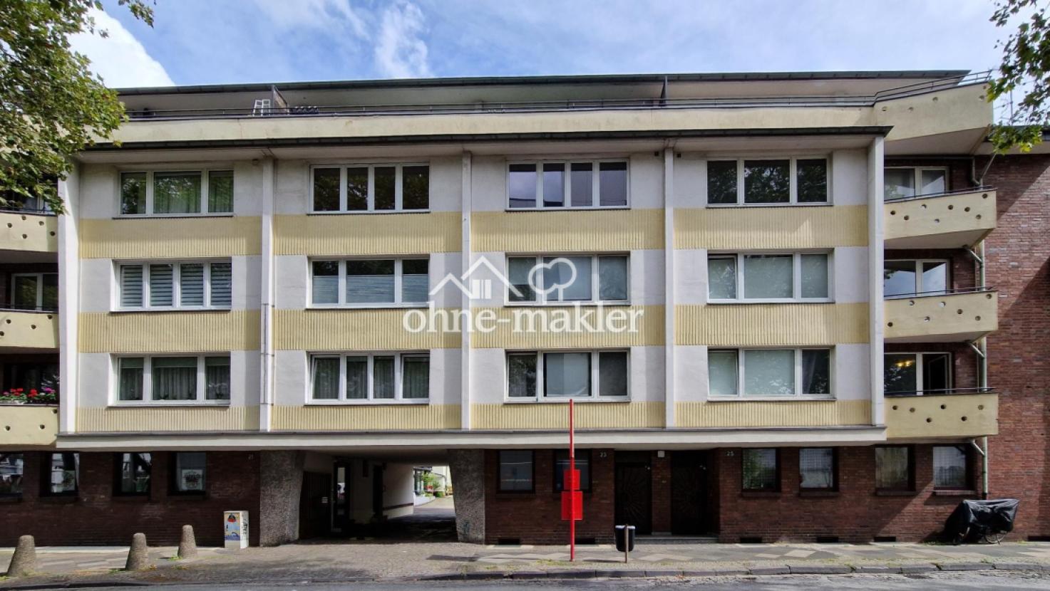 Strassenfront
