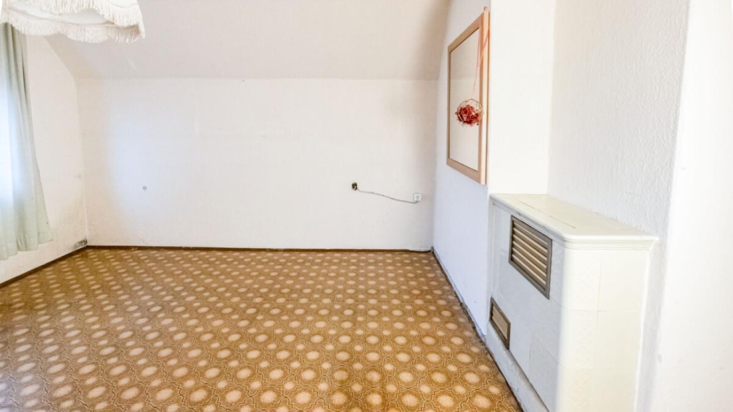 Schlafzimmer DG