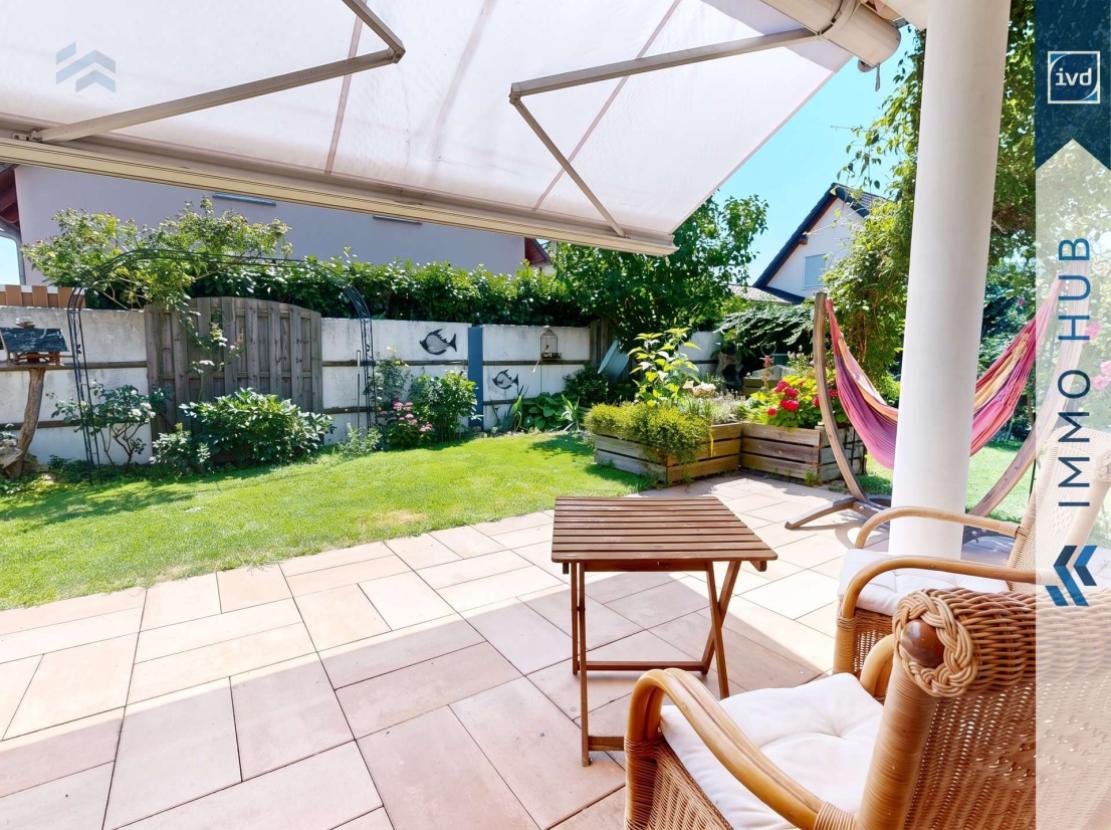 Terrasse mit Markise