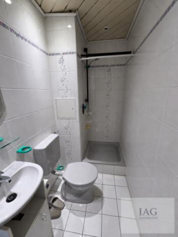 Gaste WC - Dusche
