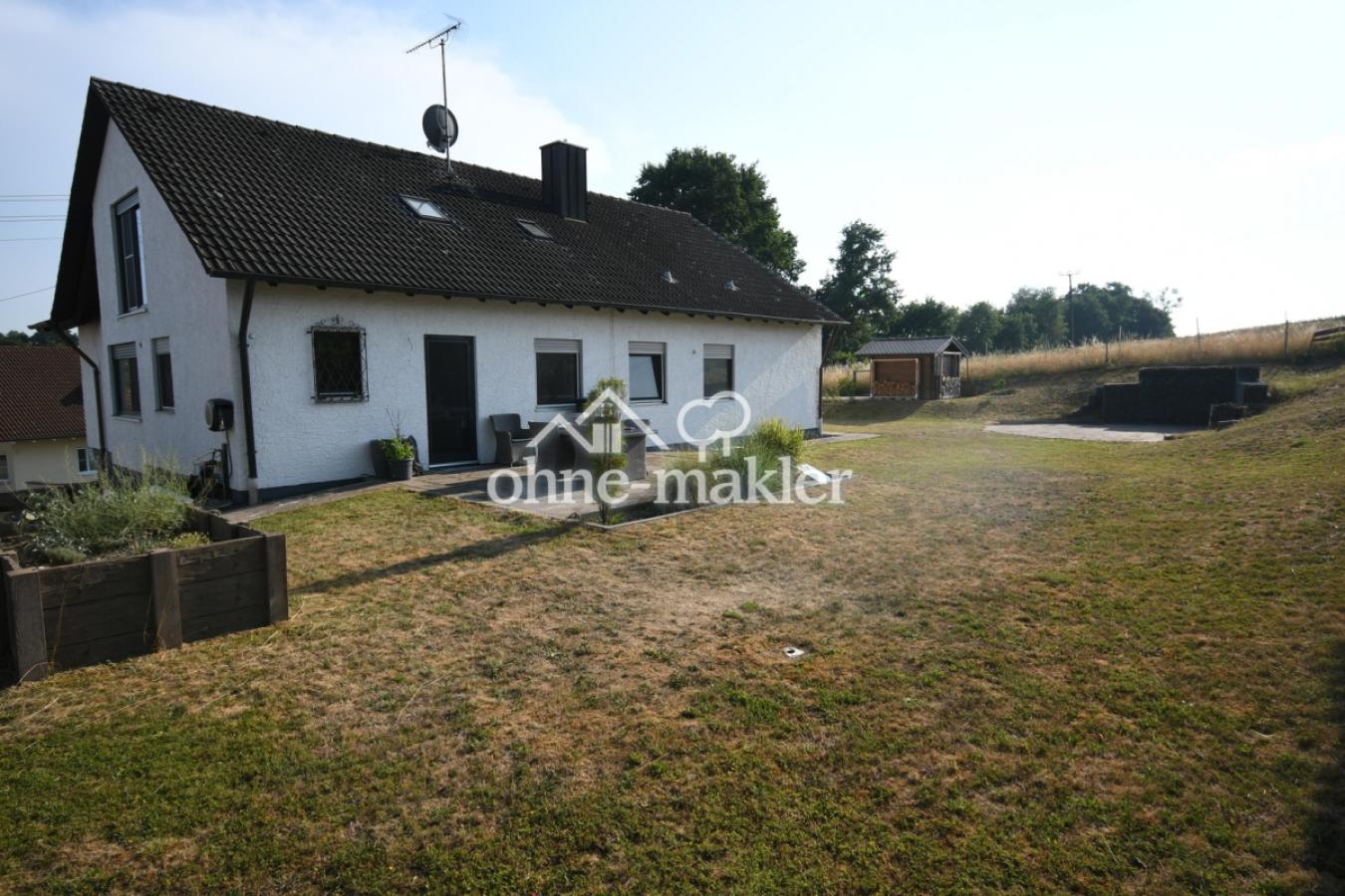 04 Haus mit großem Garten