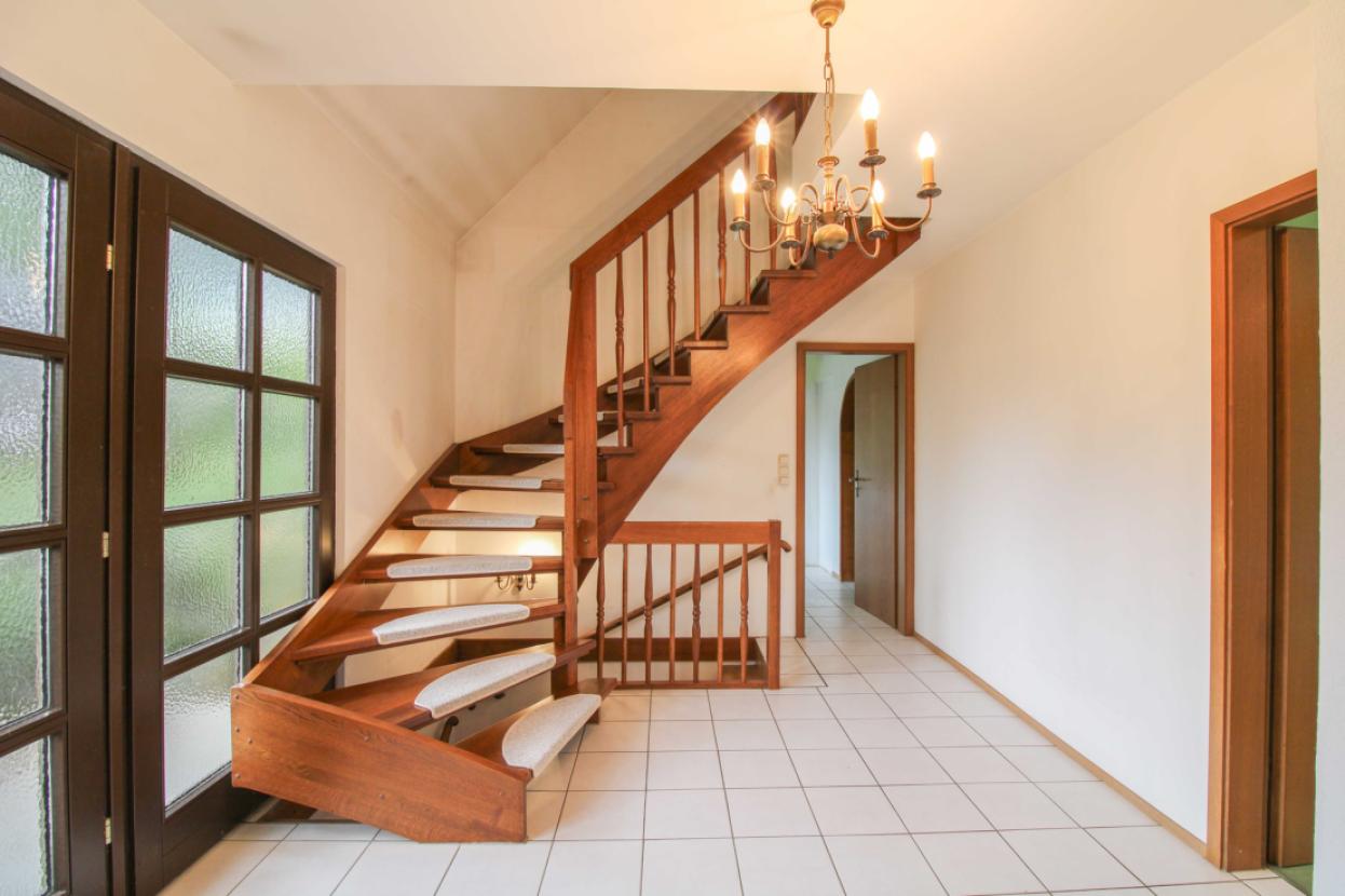 Eingangsbereich mit Treppe
