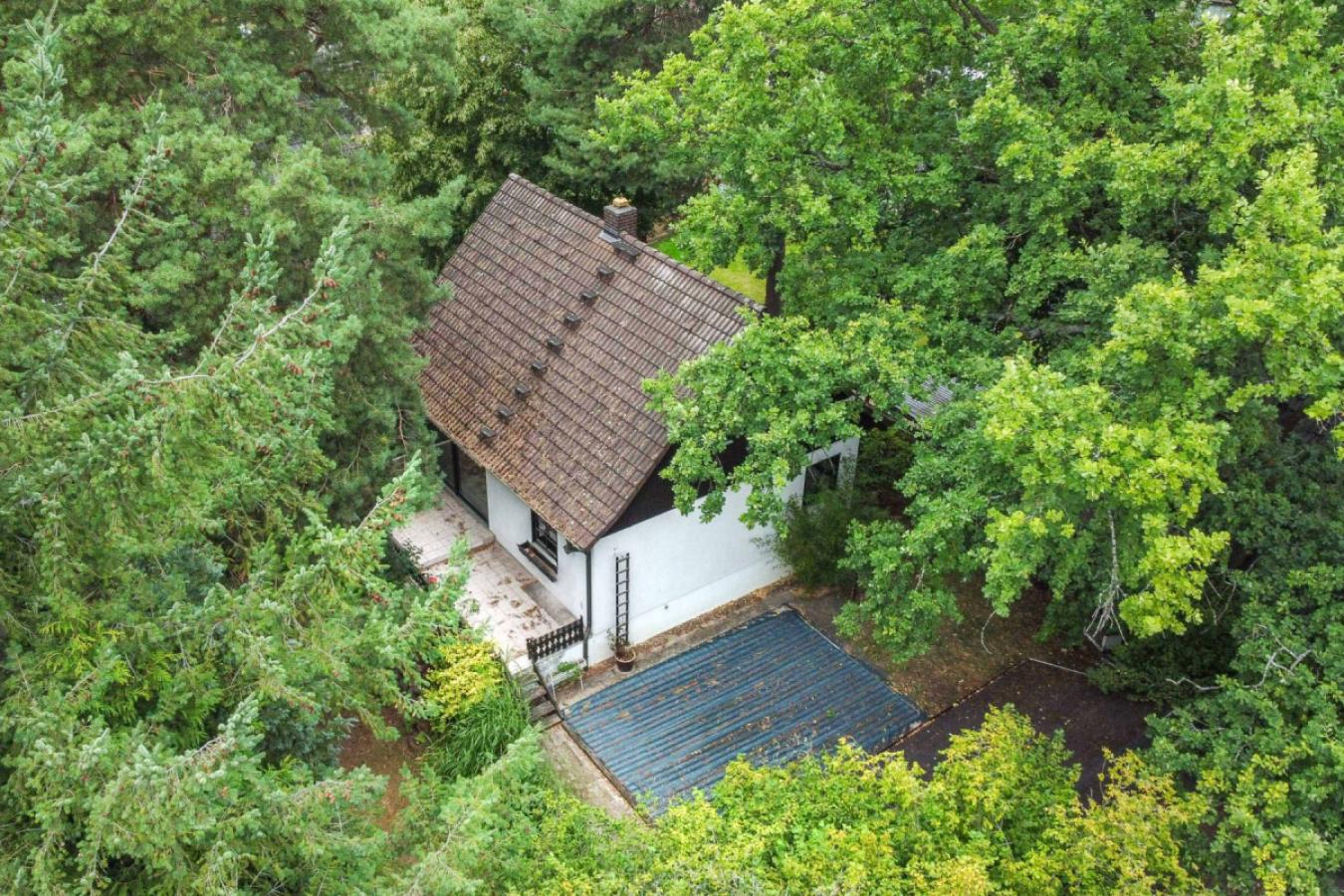 Luftbild Haus mit Dach