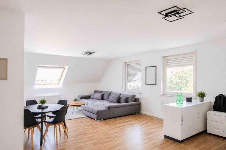 Wohn und Esszimmer