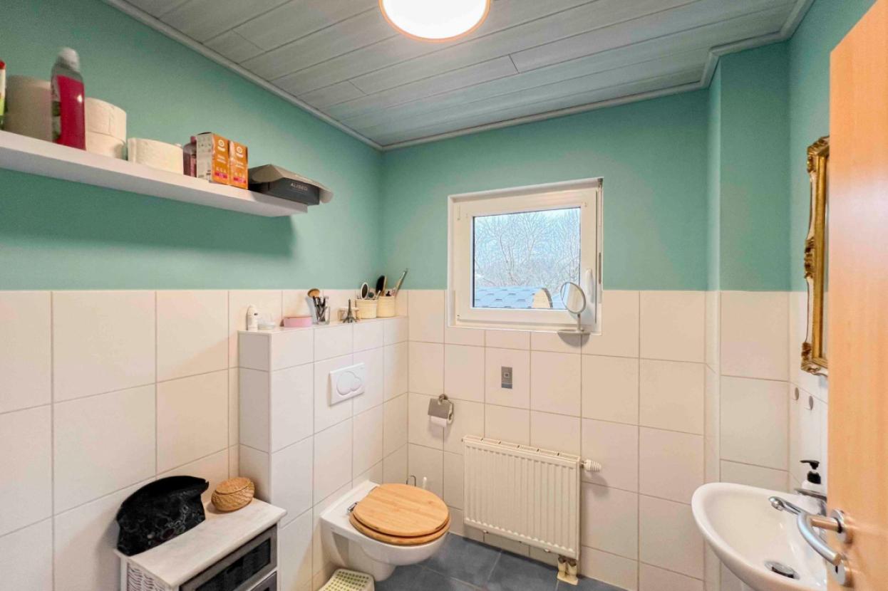 Gäste-WC EG