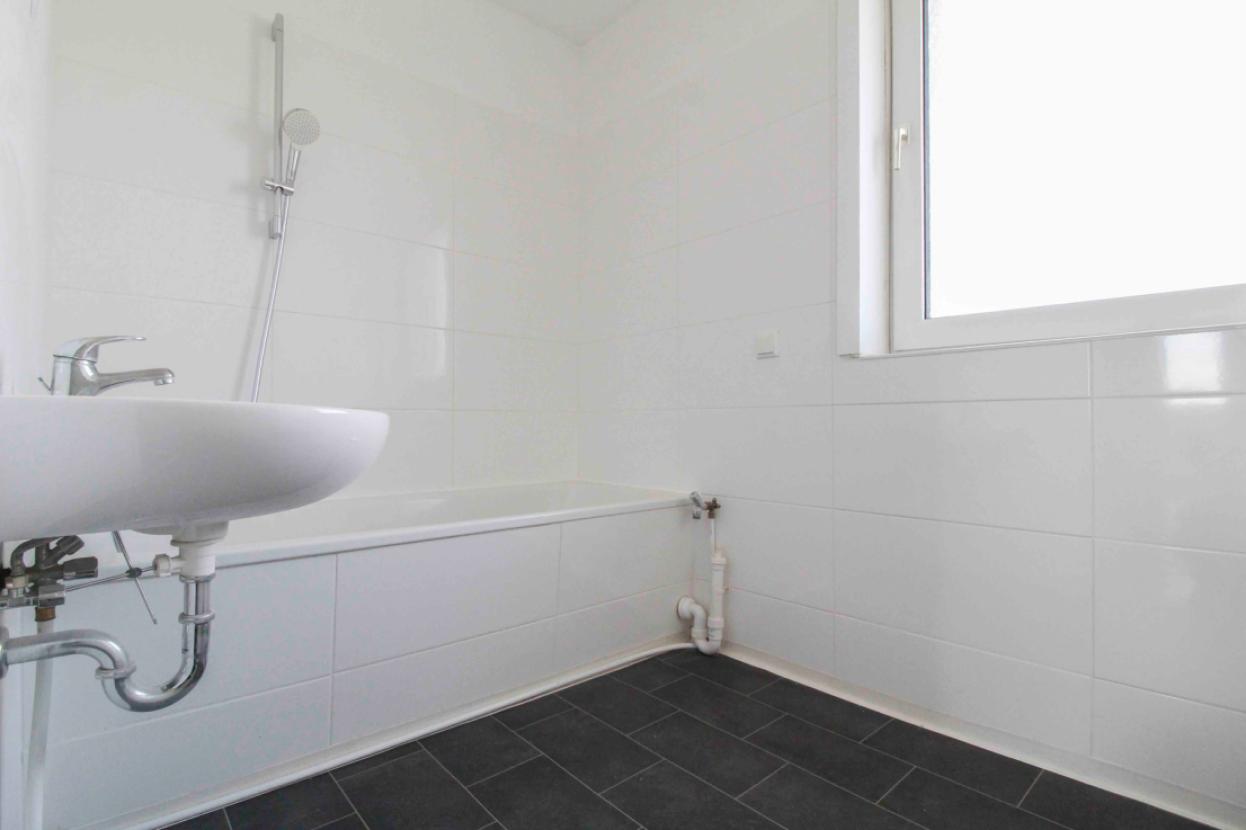 Badezimmer 5.OG links
