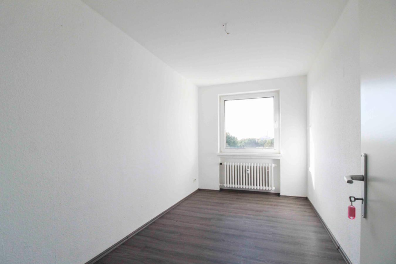 Schlafzimmer 5.OG links