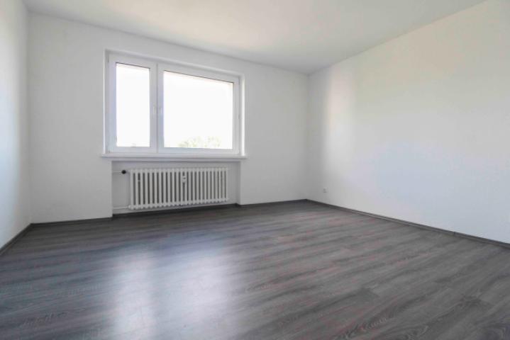 Schlafzimmer 5.OG links
