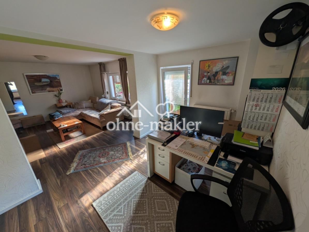 Büro EG
