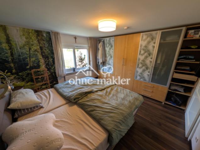 Schlafzimmer EG