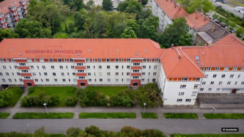 cf61c62c-hauseingang-aussen-staging-etagenwohnung-in-leipzig-schoenefeld-abtnaundorf-4k