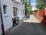 Aussenansicht und Hof
