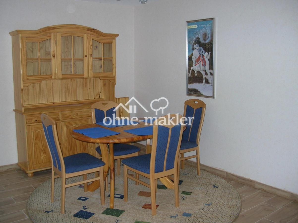 Wohnzimmer, vordere Ecke