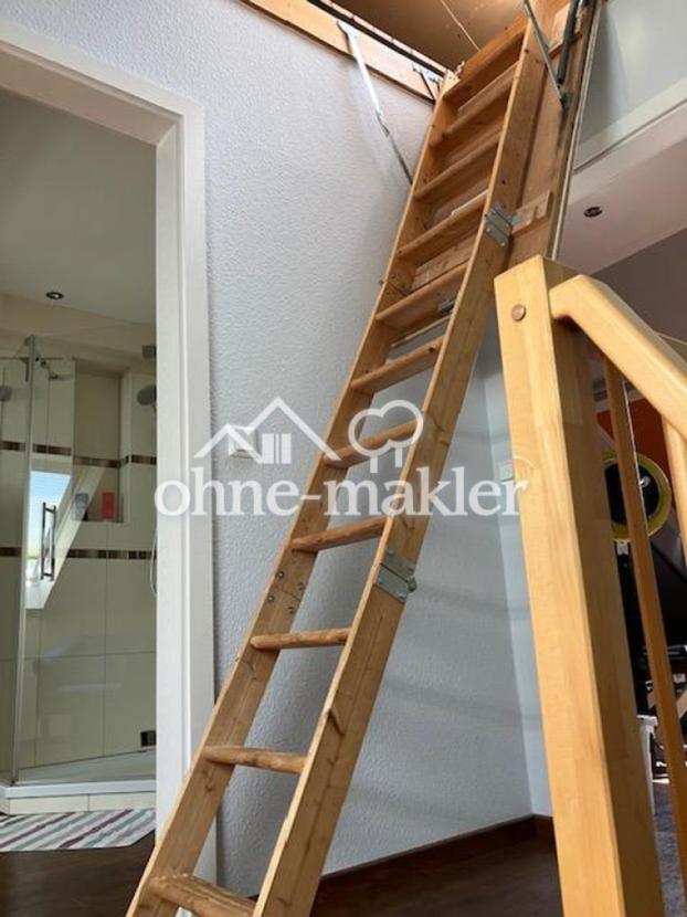 Einschubtreppe zum Spitzboden