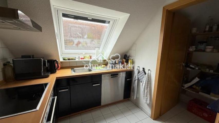 Küche und Speisekammer 