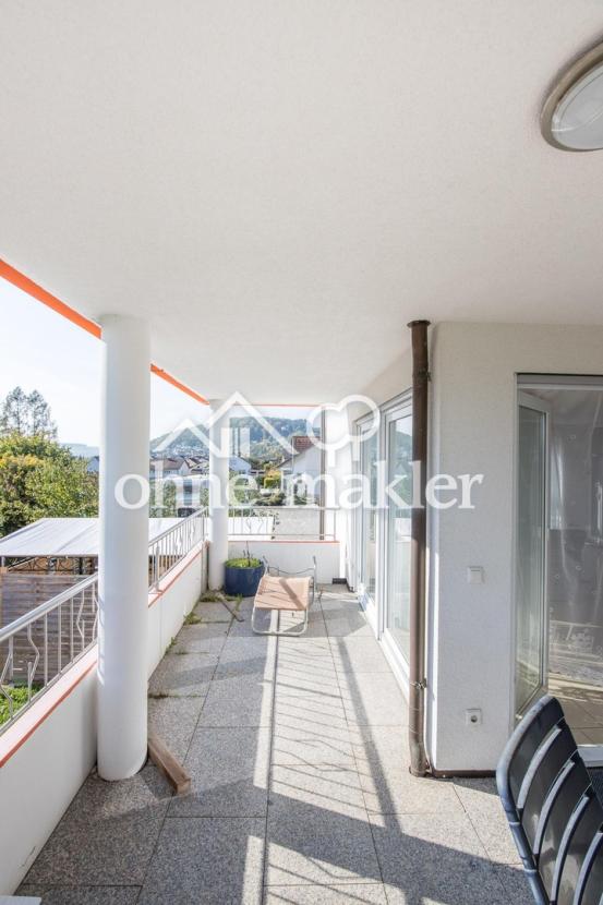 großer Balkon
