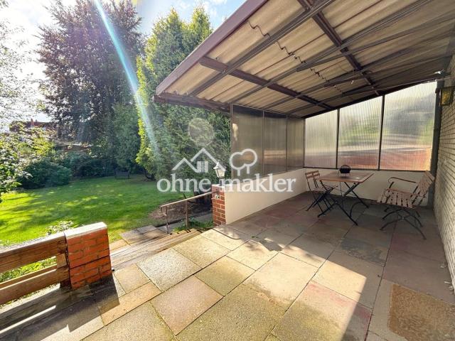 Terrasse mit Gartenblick