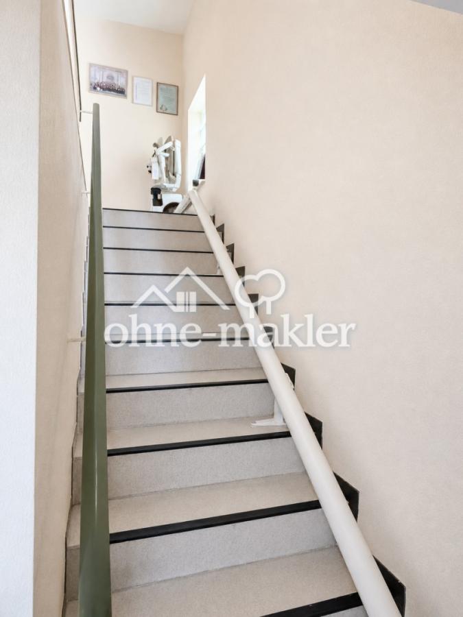 Treppenhaus mit Treppenlift