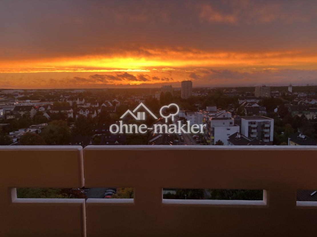 Blick vom Wohnzimmerbalkon