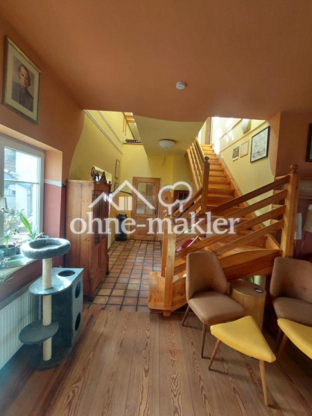 Hotztreppe EG