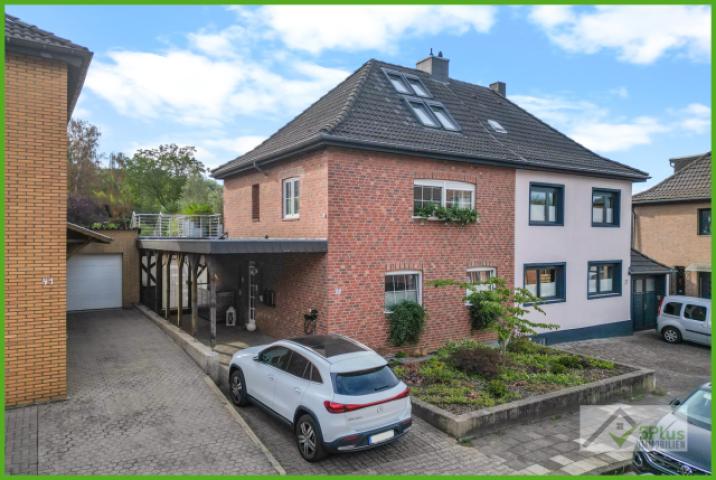 5Plus Immobilien Zweifamilienhaus zum Kauf Eschweiler / Hücheln