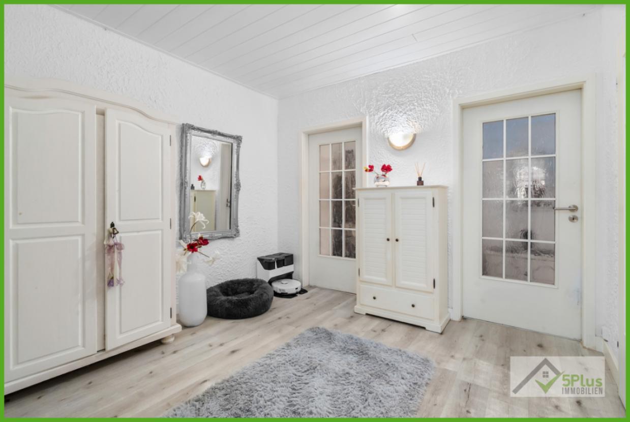 5Plus Immobilien Zweifamilienhaus zum Kauf Eschweiler / Hücheln EG
