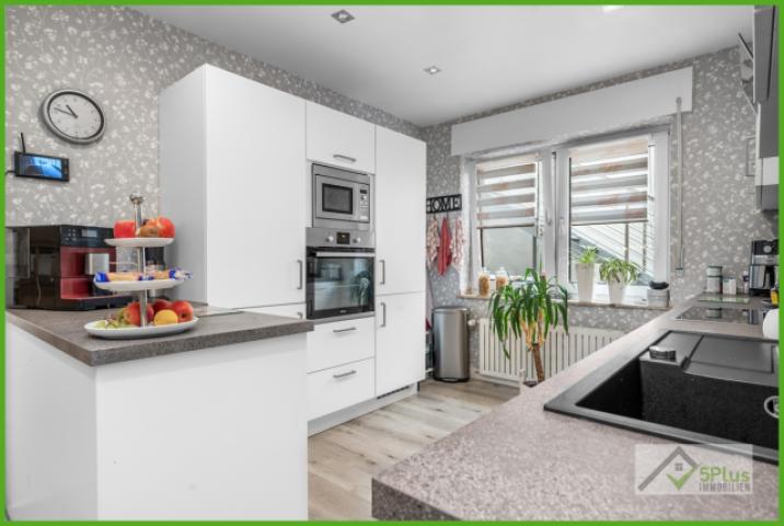 5Plus Immobilien Zweifamilienhaus zum Kauf Eschweiler / Hücheln EG