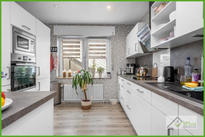 5Plus Immobilien Zweifamilienhaus zum Kauf Eschweiler / Hücheln EG