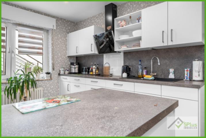 5Plus Immobilien Zweifamilienhaus zum Kauf Eschweiler / Hücheln EG