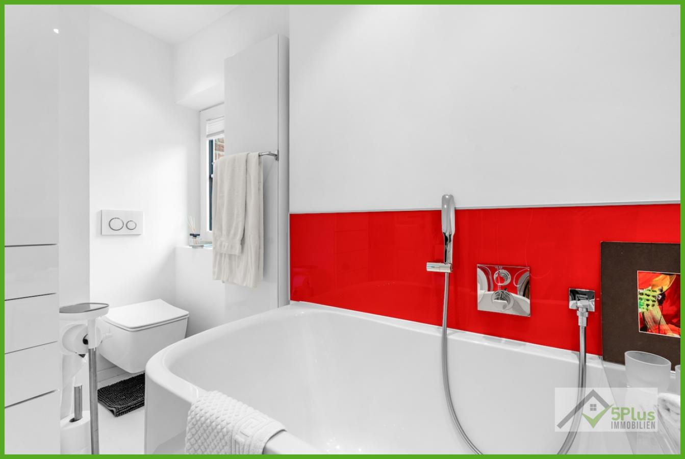 5Plus Immobilien Zweifamilienhaus zum Kauf Eschweiler / Hücheln