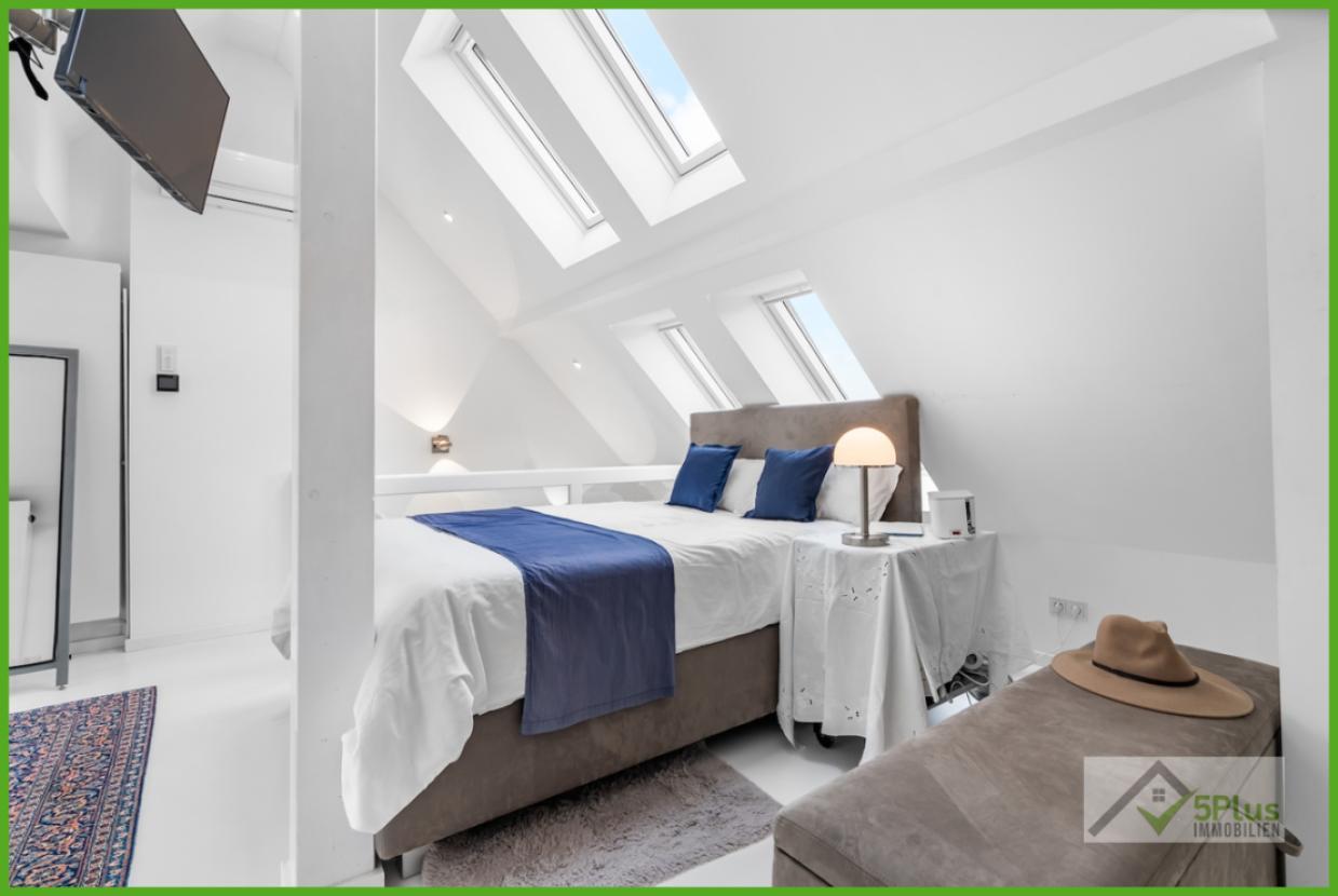 5Plus Immobilien Zweifamilienhaus zum Kauf Eschweiler / Hücheln DG