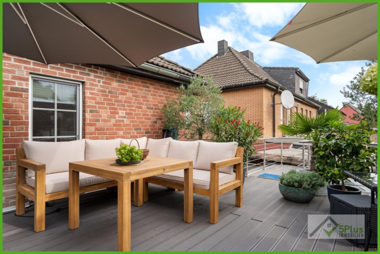 5Plus Immobilien Zweifamilienhaus zum Kauf Eschweiler / Hücheln