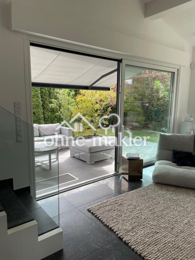 Ausblick Terrasse und Garten
