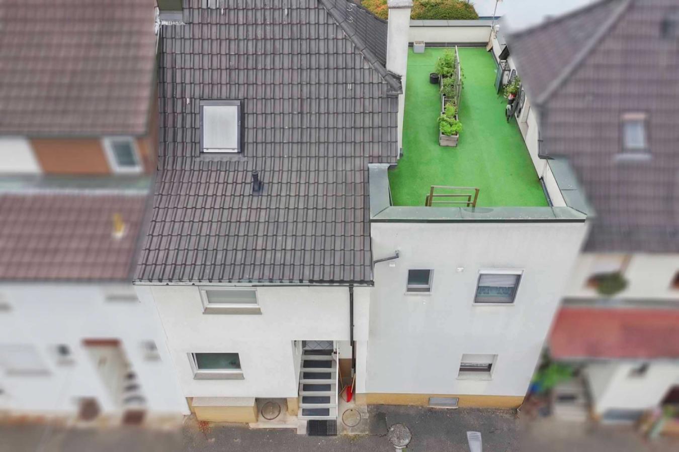 Haus1