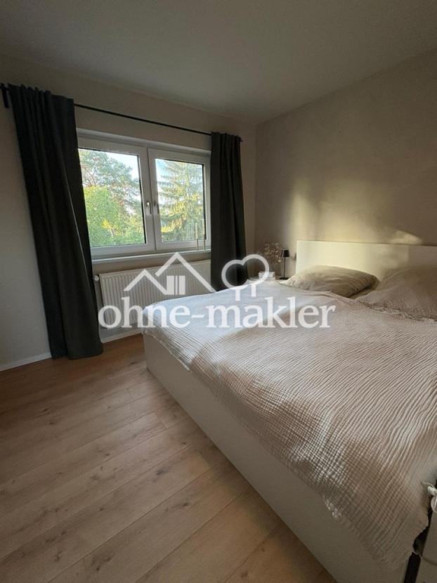 Schlafzimmer OG