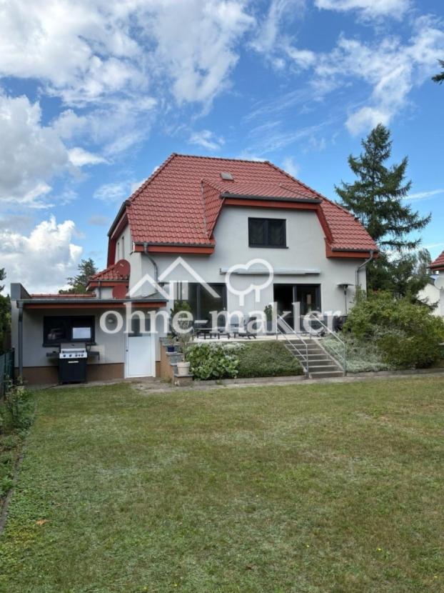 Blick aus dem Garten