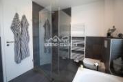 Bad 1. OG ebenerdige Dusche