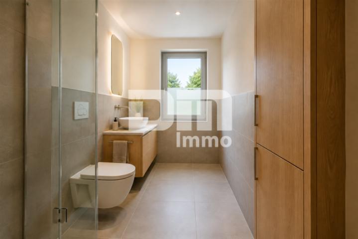 Bad Dusche ebenerdig Designbeispiel