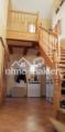 Flur EG mit Treppe zum OG