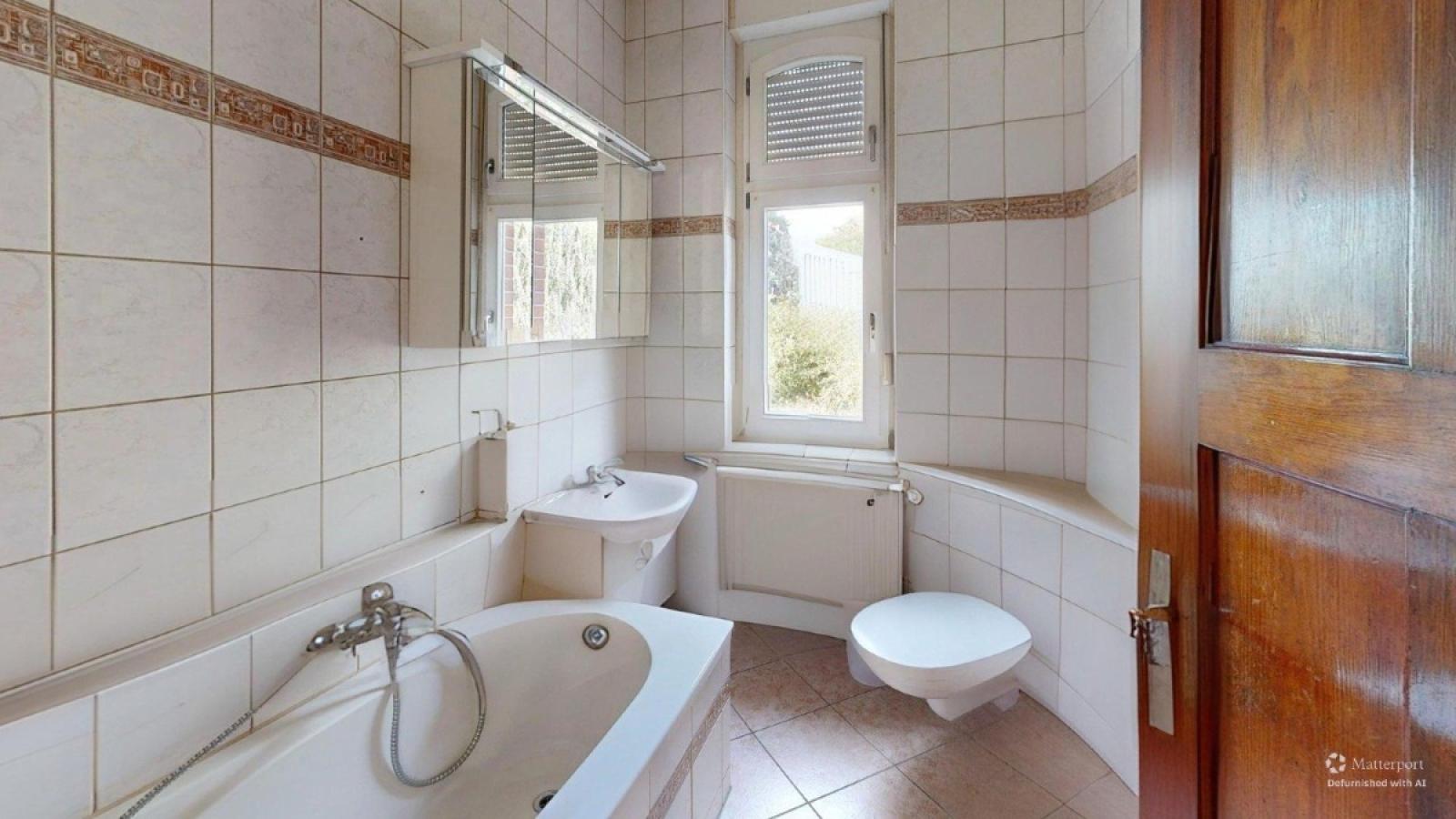 Badezimmer im EG