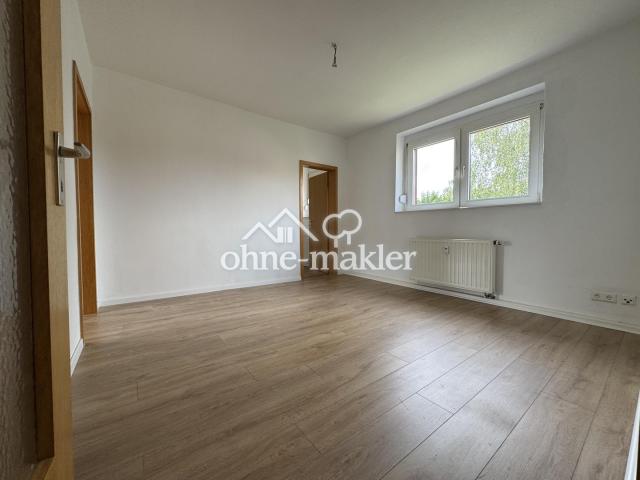 Wohnraum_Blick zum Fenster