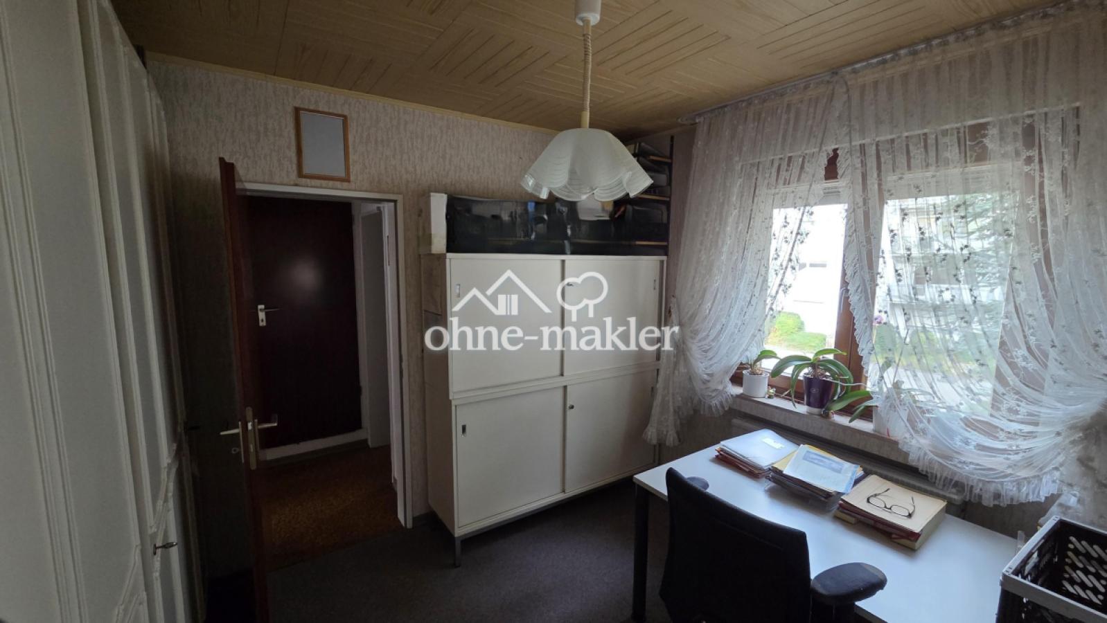 Arbeitszimmer 1. OG