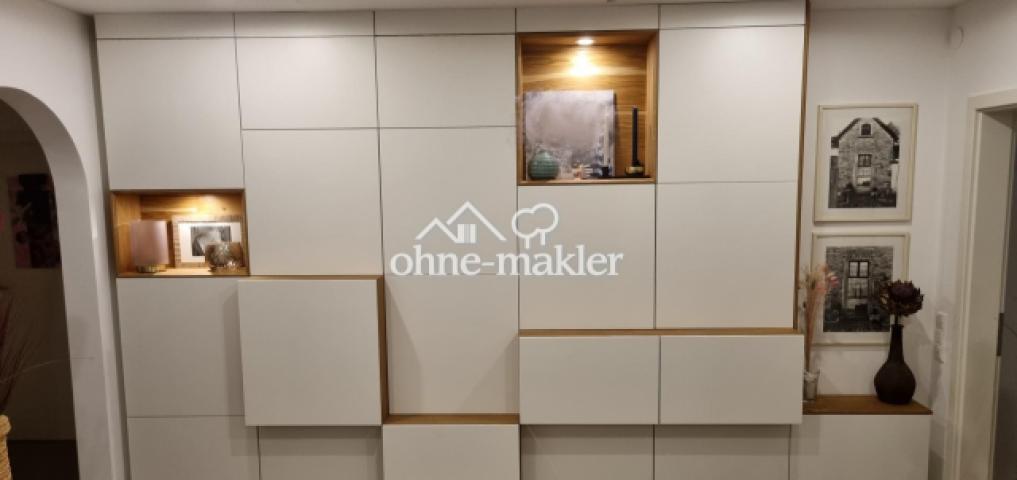 Einbauschrank im Flur