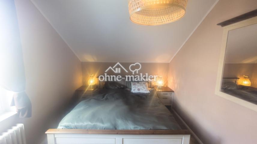 Schlafzimmer Eltern